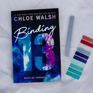 Binding 13: Boys of Tommen #1 – Chloe Walsh (Ingles y Español)